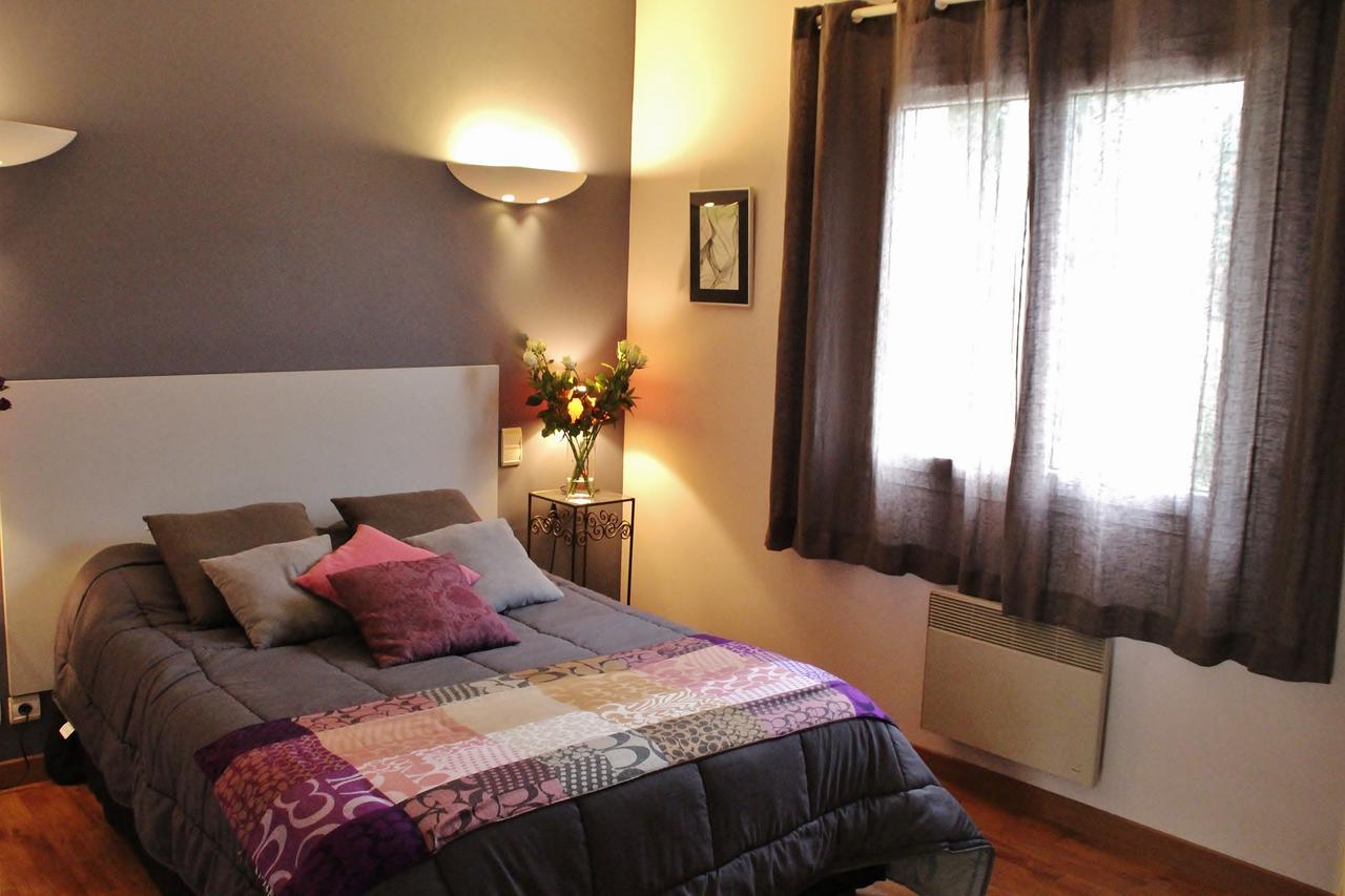 Gite Au Bouzigues Monlaur-Bernet Extérieur photo